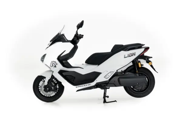 Efun Lion 180 1