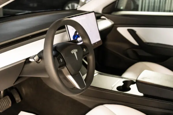 Tesla Model 3 Long Range Tração Integral 17