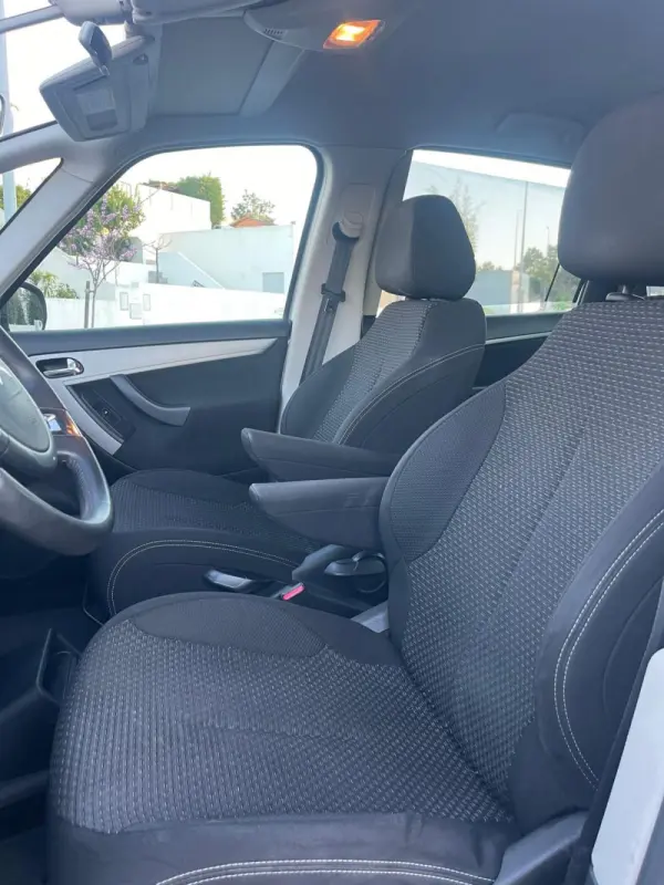 Citroën C4 Picasso 1.6 HDi Business Pack CMP6 8