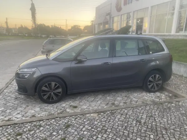 Citroën Grand C4 Spacetourer 1.5 BlueHDi Feel EAT8 5