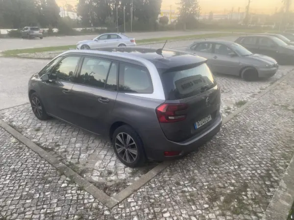 Citroën Grand C4 Spacetourer 1.5 BlueHDi Feel EAT8 6