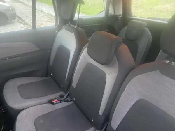 Citroën Grand C4 Spacetourer 1.5 BlueHDi Feel EAT8 10