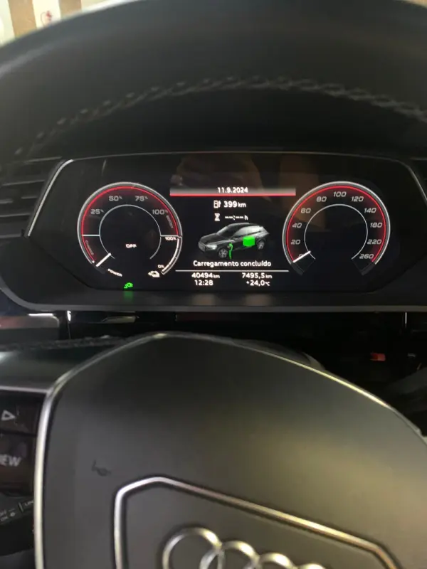 Audi e-tron 55 quattro 11