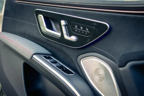 Mercedes-Benz EQS 580 4Matic 33