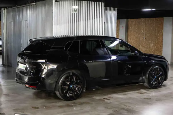 BMW iX2 M60 34