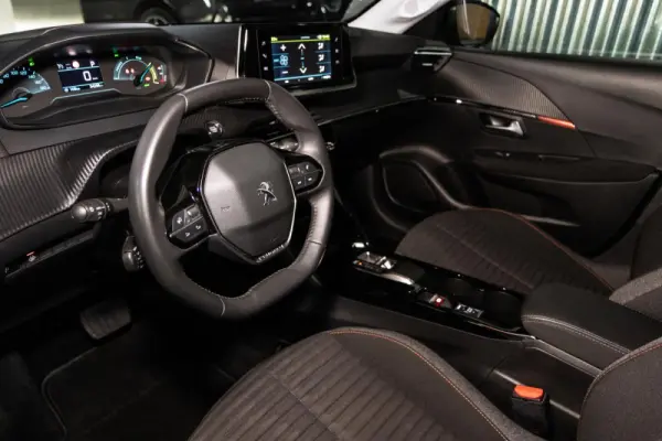 Peugeot e-208 50 kWh Active 18