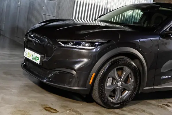 Ford Mustang Mach-E Alargada 6