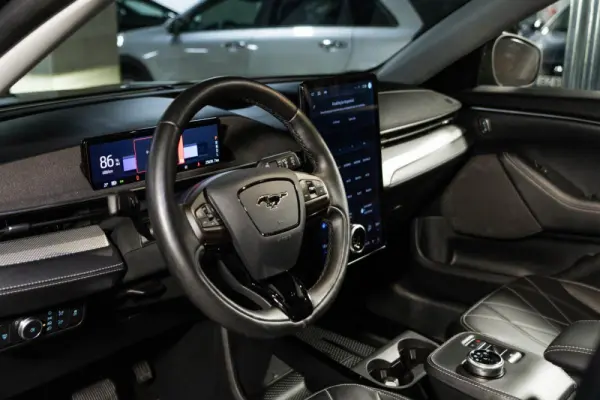 Ford Mustang Mach-E Alargada 18