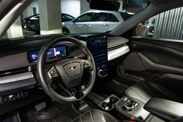 Ford Mustang Mach-E Alargada 17