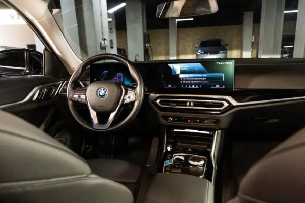 BMW i4 eDrive40 20
