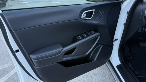 Kia e-Soul 64kWh Design 12