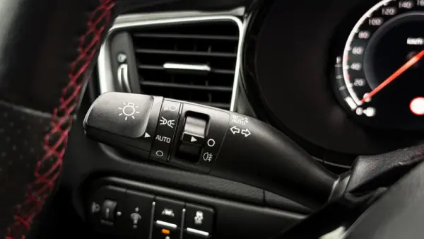 Kia ProCeed 1.6 T-GDI GT 7DCT 28