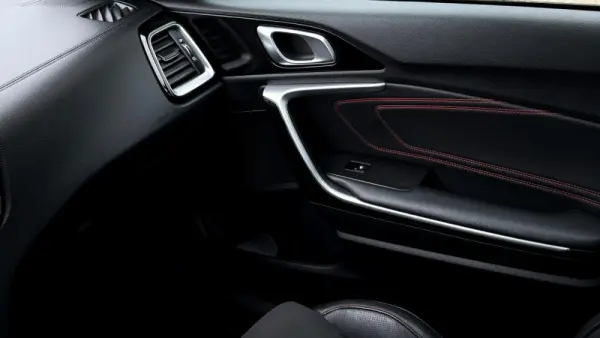 Kia ProCeed 1.6 T-GDI GT 7DCT 32