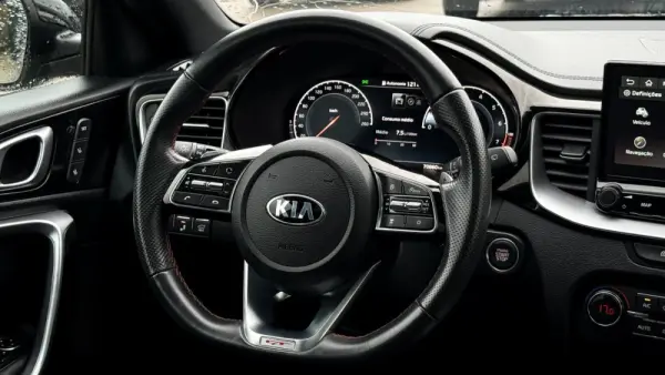 Kia ProCeed 1.6 T-GDI GT 7DCT 41