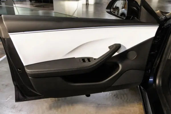 Tesla Model 3 Long Range Tração Integral 38