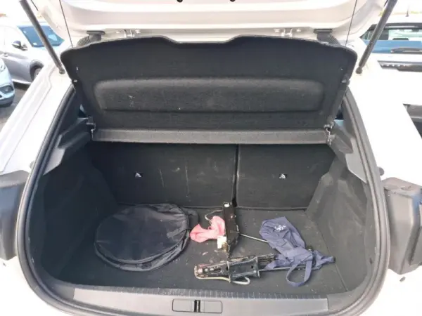 Peugeot e-208 Active Business 13