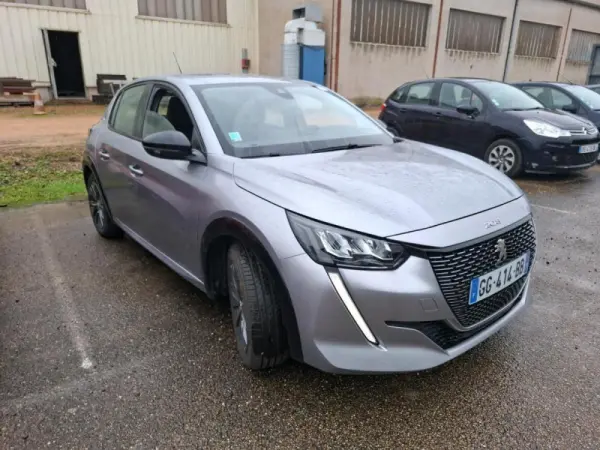 Peugeot e-208 50 kWh Active Pack 4