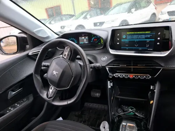 Peugeot e-208 50 kWh Active Pack 5