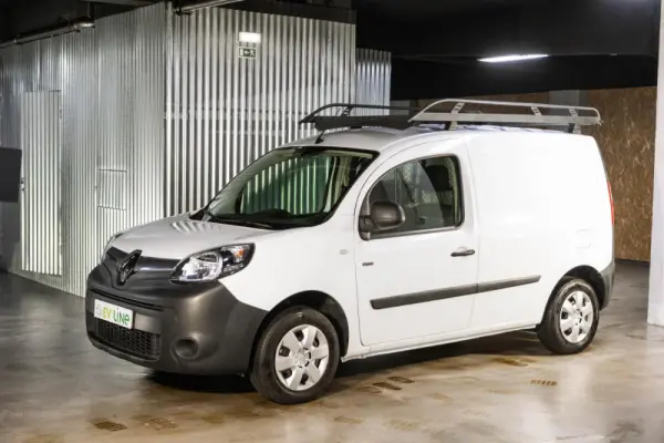 Renault Kangoo Z.E. 33 KW - IVA DEDUTIVÉL - BATERIAS PRÓPRIAS 2
