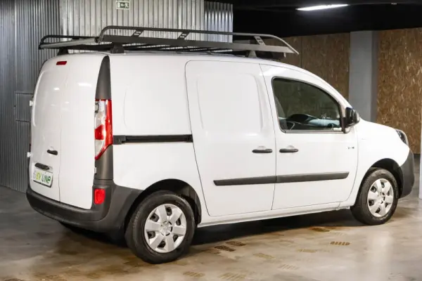 Renault Kangoo Z.E. 33 KW - IVA DEDUTIVÉL - BATERIAS PRÓPRIAS 8