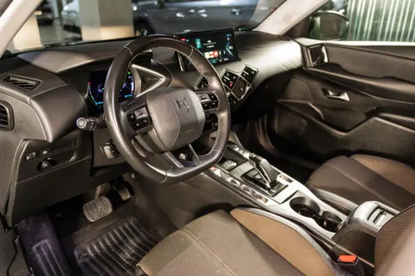DS DS3 Crossback E-Tense Bastille 17