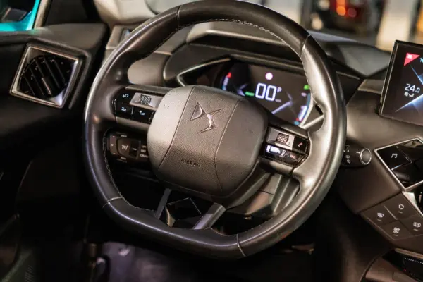 DS DS3 Crossback E-Tense Bastille 23