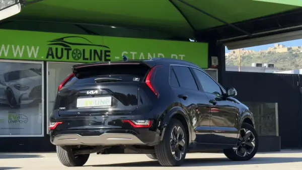 Kia Niro EV 64kWh Tech Premium Business 4