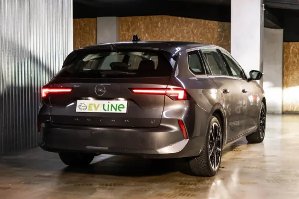 Opel Astra Sports Tourer 54 kWh Edition 10