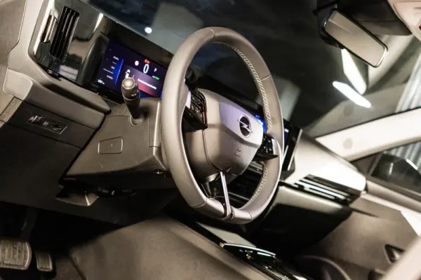 Opel Astra Sports Tourer 54 kWh Edition 17