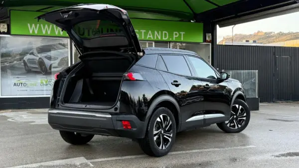 Peugeot e-2008 50 kWh Allure Pack 34