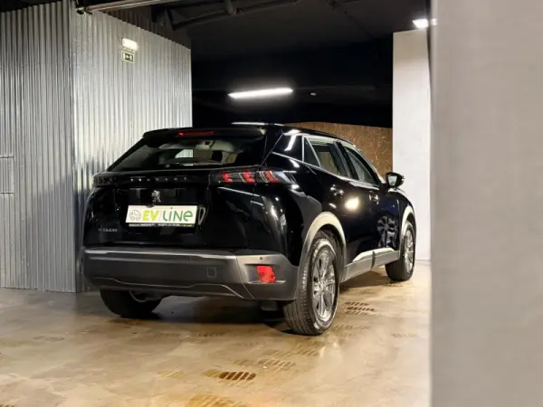 Peugeot e-2008 50 kWh Active Pack 9