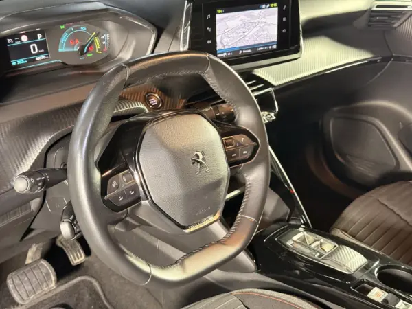 Peugeot e-2008 50 kWh Active Pack 20