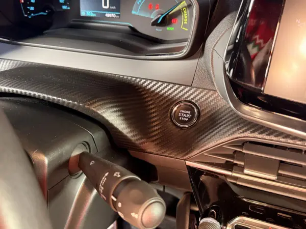 Peugeot e-2008 50 kWh Active Pack 32