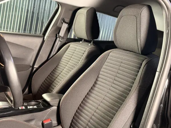 Peugeot e-2008 50 kWh Active Pack 35