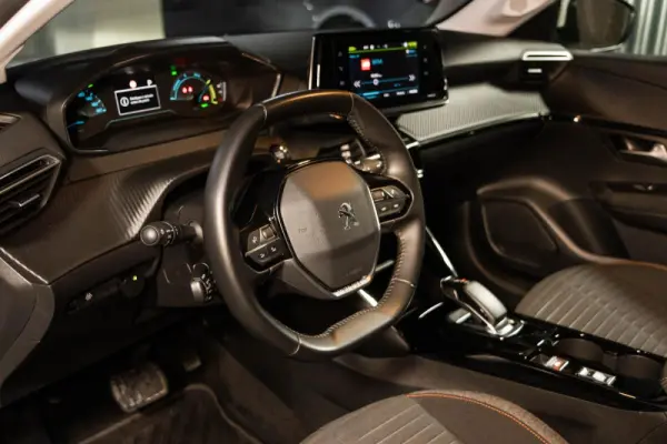 Peugeot e-208 50 kWh Active Active Business 18