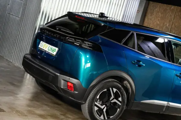 Peugeot e-2008 54 kWh Allure 14
