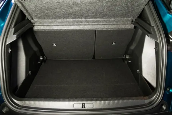 Peugeot e-2008 54 kWh Allure 42