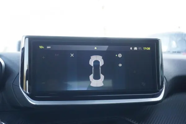 Peugeot e-2008 54 kWh Allure 36