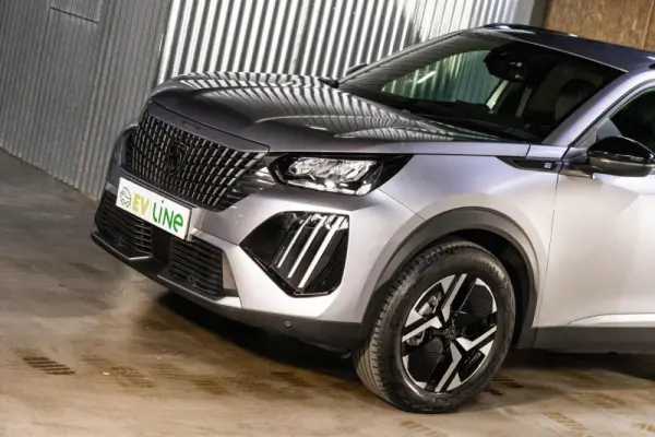 Peugeot e-2008 54 kWh Allure 16