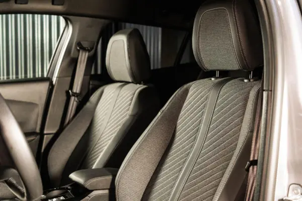 Peugeot e-2008 54 kWh Allure 39