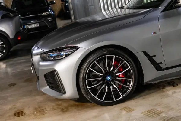 BMW i4 M50 Pack Desportivo M Pro 14