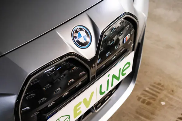 BMW i4 M50 Pack Desportivo M Pro 19
