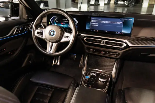 BMW i4 M50 Pack Desportivo M Pro 27