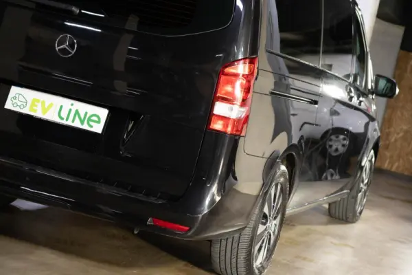 Mercedes-Benz EQV 12