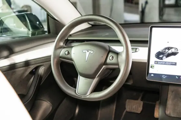 Tesla Model 3 Long Range AWD Dual Motor 20