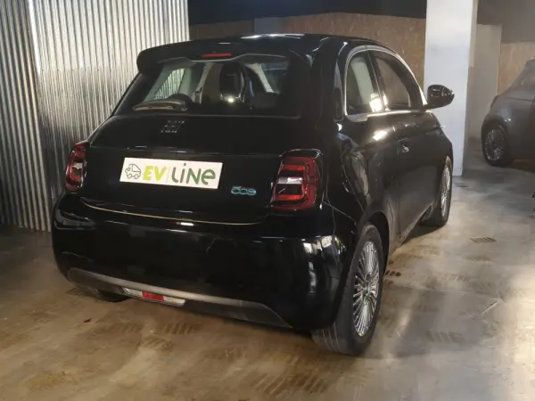 Fiat 500e 42 kWh Icon 21