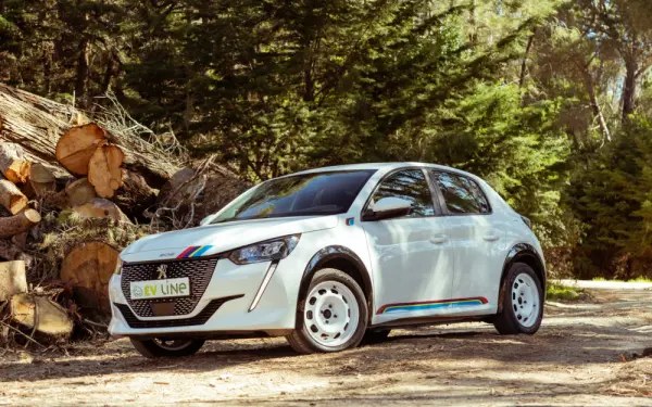Peugeot e-208 50 kWh Active Active Business 2