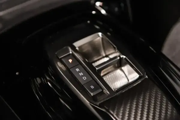 Peugeot e-208 50 kWh Allure 30