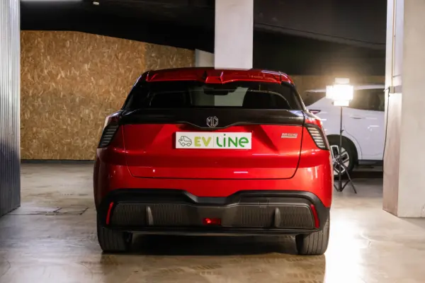 MG MG4 64 kWh Comfort 6