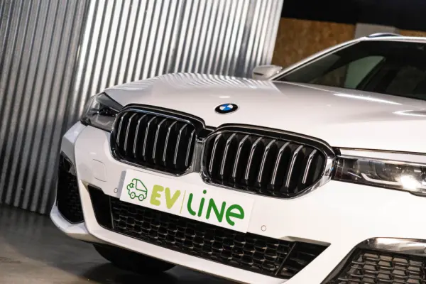BMW 530 e Pack Desportivo M 14
